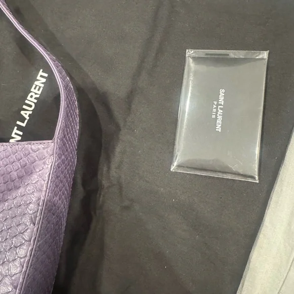 Saint Laurent Lavender Shoulder Bag - Picture 7 of 7